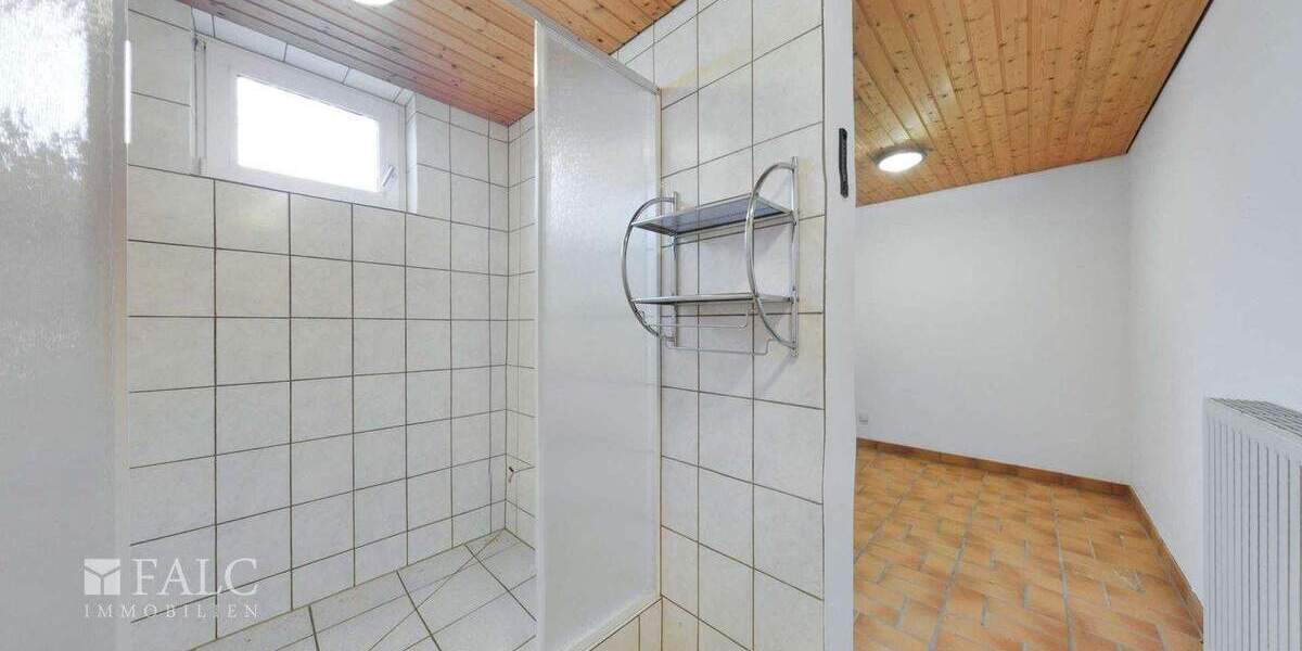 Einfamilienhaus Köln Zündorf - 1 Zimmer, 130 m&sup2;, 549.000&euro; | Angebot:25645043