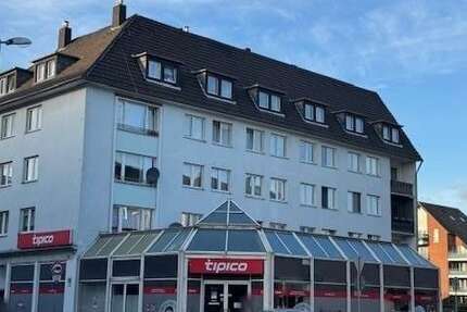 Haus zum Kaufen in Neuss 897.000 € 953 m² 40 zimmer