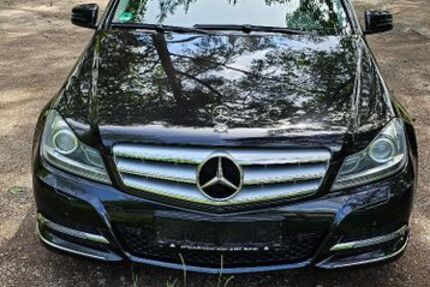 Mercedes-Benz C 250 263.200 km 9.500 &euro; Bonn 53229