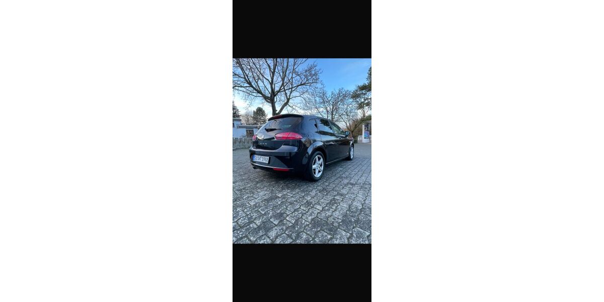 Seat Leon 122.000 km 5.450 &euro; Bonn 53123