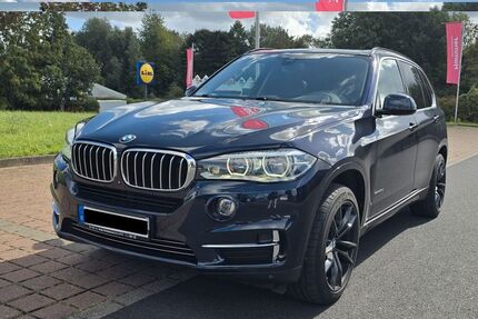 BMW X5 157.000 km 25.000 &euro; Bergisch Gladbach 51469