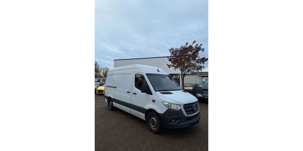 Mercedes-Benz Sprinter 138.650 km 23.204 &euro; Bonn 53227