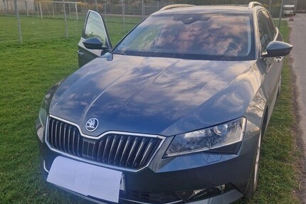 Skoda Superb 84.616 km 18.800 &euro; Köln 50667
