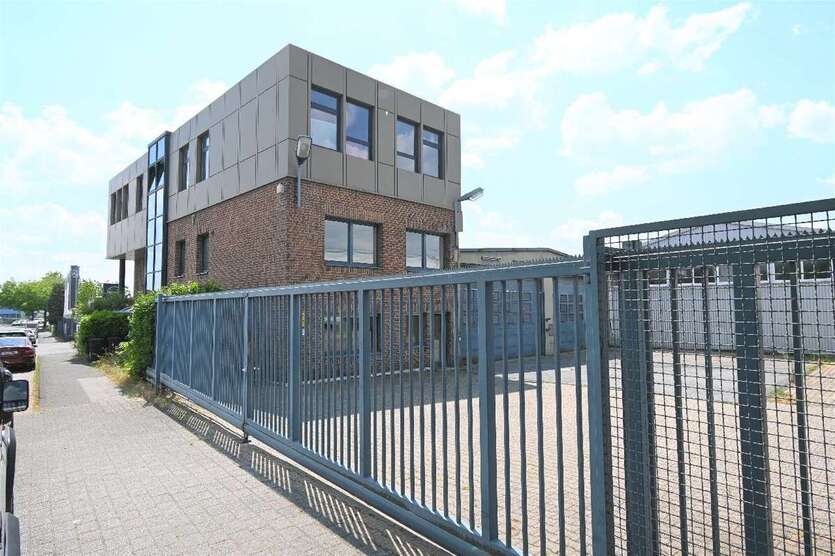 Halle in Solingen 889.000 € 420 m² zimmer