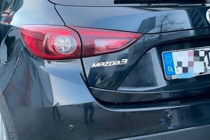 Mazda 3 260.844 km 5.000 &euro; Köln 50997