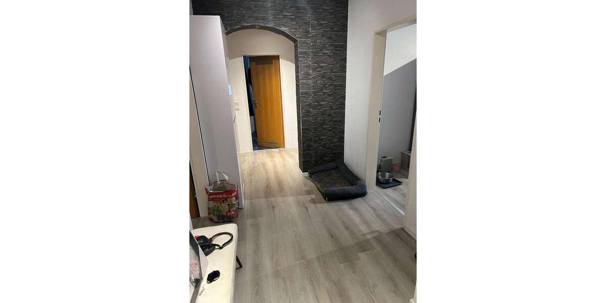 Etagenwohnung Wermelskirchen - 3 Zimmer, 79 m&sup2;, 210.000&euro; | Angebot:26679309