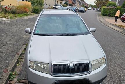 Skoda Fabia 211.650 km 2.000 € Dormagen 41542