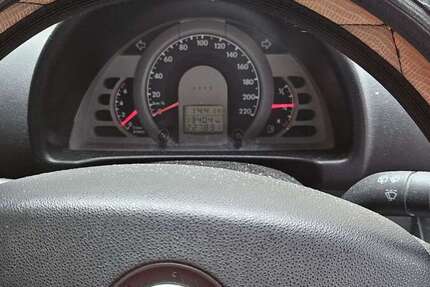 VW Fox 227.831 km 600 € Leverkusen 51371