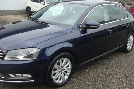 VW Passat 332.000 km 5.990 € Engelskirchen-Loope 51766