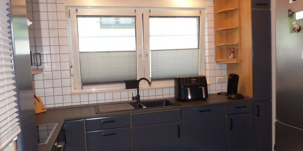 Etagenwohnung Niederkassel - 3 Zimmer, 97 m&sup2;, 349.000&euro; | Angebot:26015844