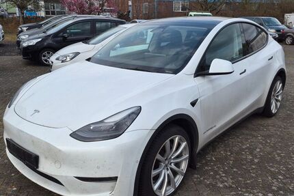 Tesla Model Y 106.000 km 26.550 &euro; Wesseling 50389