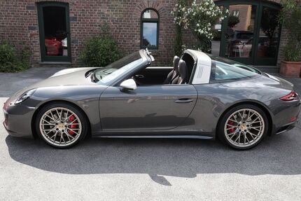 Porsche 991 2.360 km 195.790 &euro; Frechen (bei Köln) 50226