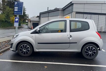 Renault Twingo 55.000 km 5.800 &euro; Bergisch Gladbach 51465