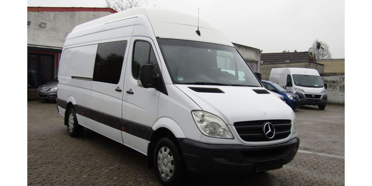 Mercedes-Benz Sprinter 265.000 km 11.000 &euro; Rommerskirchen 41569