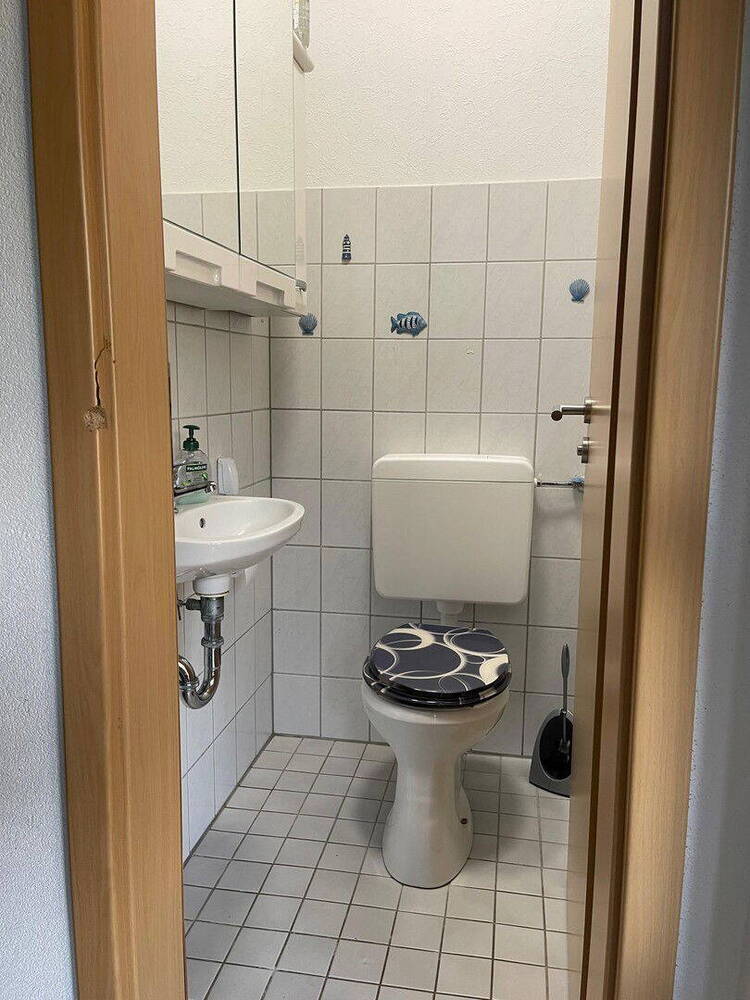 Modernisierte Doppelhaushälfte mit einer Praxis in Troisdorf Altenrath