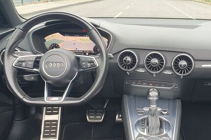 Audi TT 93.000 km 22.999 &euro; Köln 51067