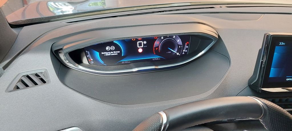 Peugeot 5008 25.200 km 28.000 &euro; Köln 50769