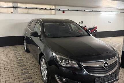 Opel Insignia 167.000 km 5.600 &euro; Köln 50827