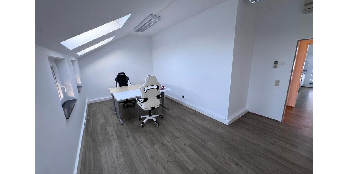 Gewerbeobjekt Niederkassel - 400&euro; | Angebot:24853795