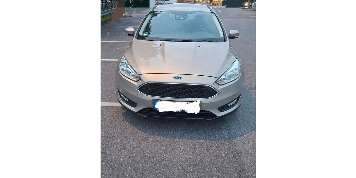 Ford Focus 17.866 km 9.500 &euro; Solingen 42651