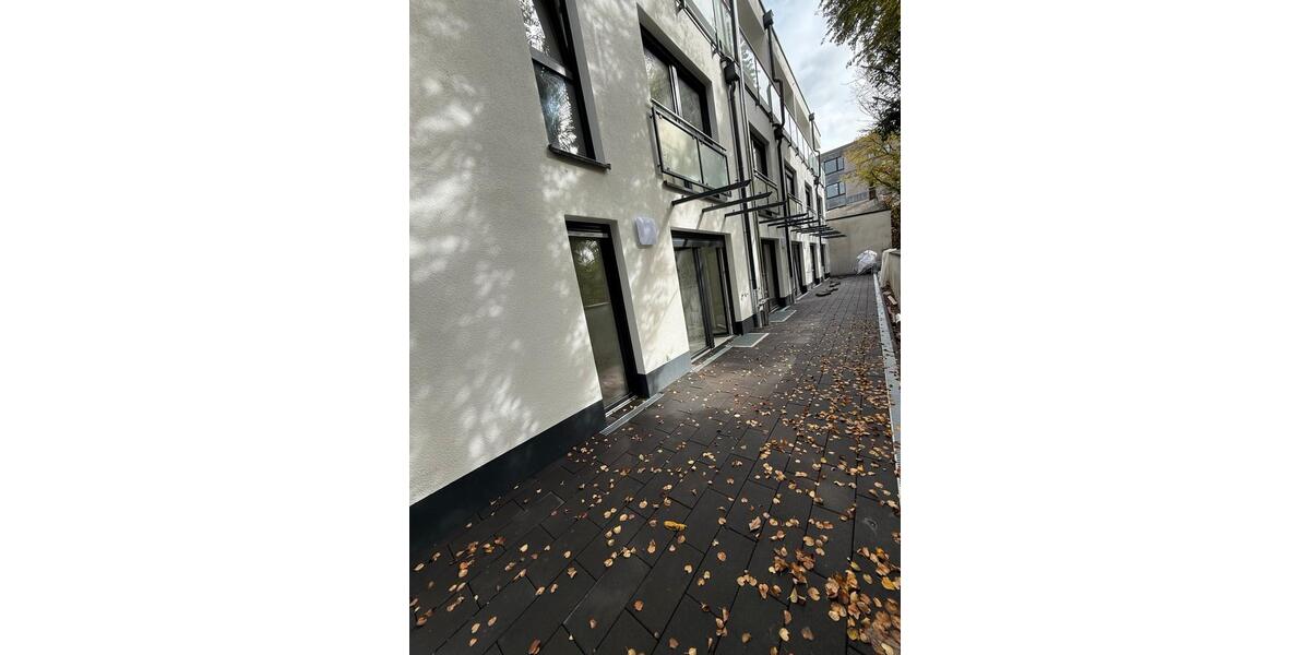 Erdgeschoßwohnung Köln Ehrenfeld - 3 Zimmer, 43 m&sup2;, 1.300&euro; | Angebot:27603854