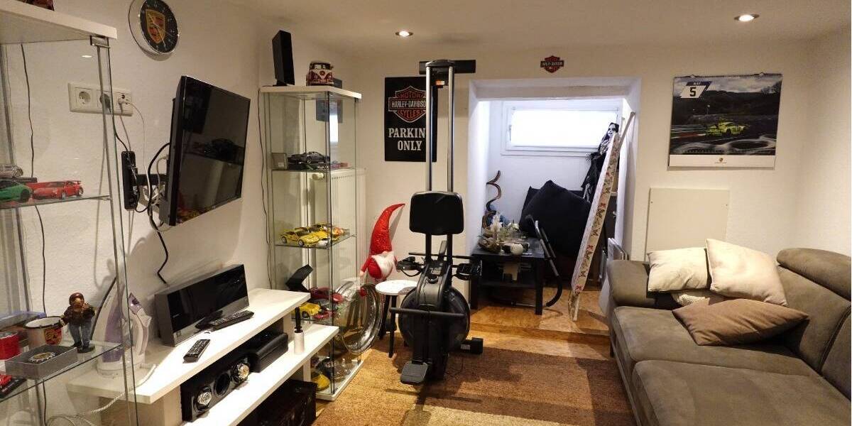 Etagenwohnung Solingen Solingen-Mitte - 3 Zimmer, 100 m&sup2;, 369.000&euro; | Angebot:26117689