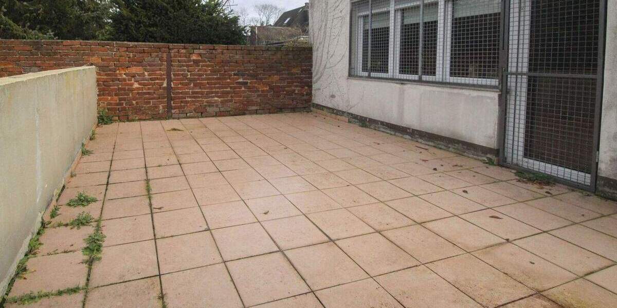 Haus sucht Handwerker: Sanierungsbedürftiges Einfamilienhaus in Dormagen-Delrath mit Ausbaupotential 8 zimmer