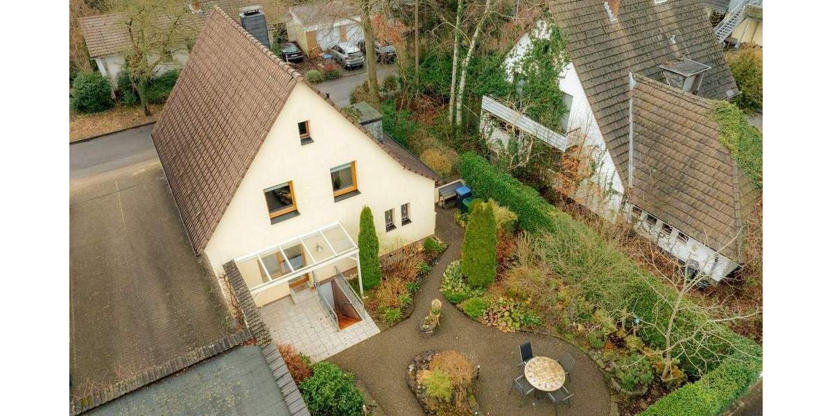 Einfamilienhaus Bergisch Gladbach Lückerath - 5 Zimmer, 121 m&sup2;, 640.000&euro; | Angebot:25109345