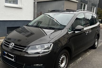 VW Sharan 262.440 km 11.999 € Remscheid 42857