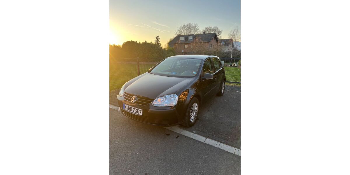 VW Golf 182.500 km 2.850 &euro; Niederkassel 53859