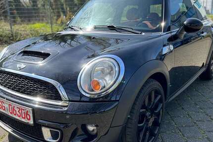 Mini Cooper S 139.980 km 7.500 &euro; Solingen 42655