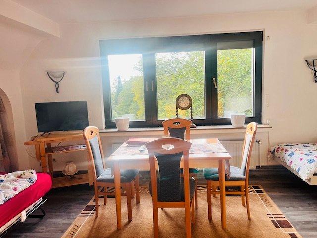 Etagenwohnung Solingen Höhscheid - 2.5 Zimmer, 63 m&sup2;, 600&euro; | Angebot:27556812