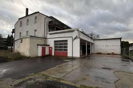 Haus zum Kaufen in Leverkusen 2.500.000 € 1082 m² 30 zimmer