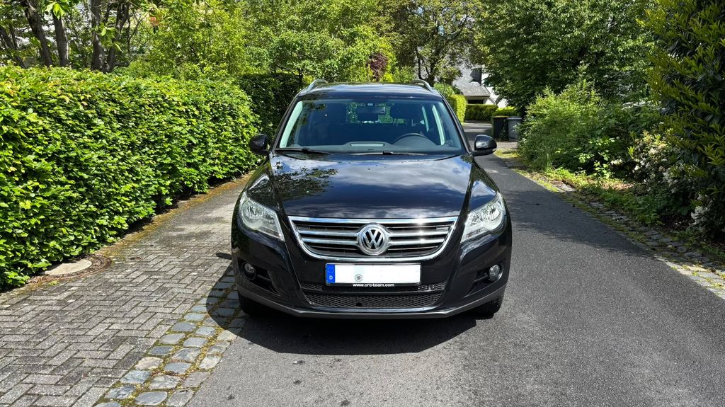 VW Tiguan 243.000 km 6.700 &euro; Bonn 53177