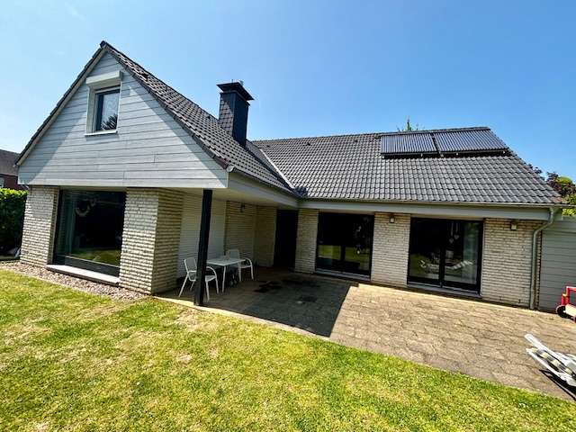 Einfamilienhaus Monheim am Rhein - 7 Zimmer, 200 m&sup2;, 649.000&euro; | Angebot:26273042