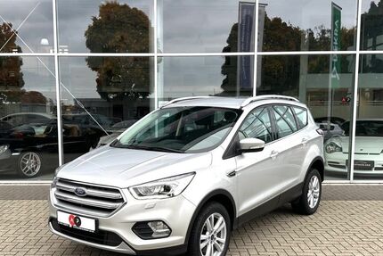 Ford Kuga 103.481 km 16.590 &euro; Haan 42781