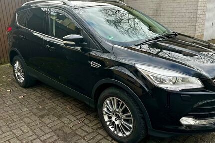 Ford Kuga 164.456 km 8.700 &euro; Köln 51063