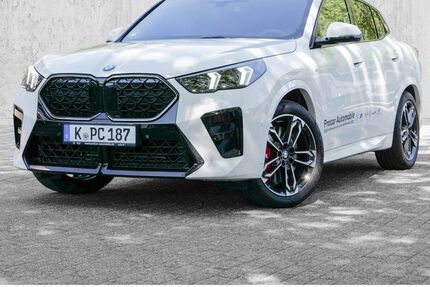 BMW X2 13.500 km 47.480 € Köln Süd 50968