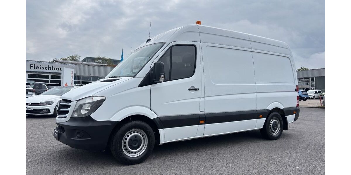 Mercedes-Benz Sprinter 207.153 km 14.875 &euro; Köln 51145