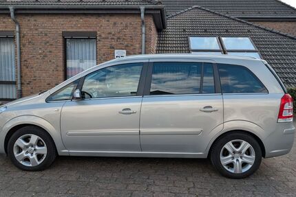 Opel Zafira 159.000 km 4.000 &euro; Bornheim 53332