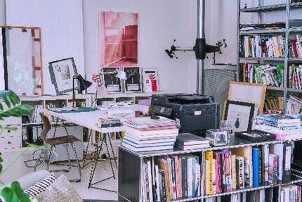 Arbeitsplätze in inspirierendem Industrieloft - All-in-Miete zimmer