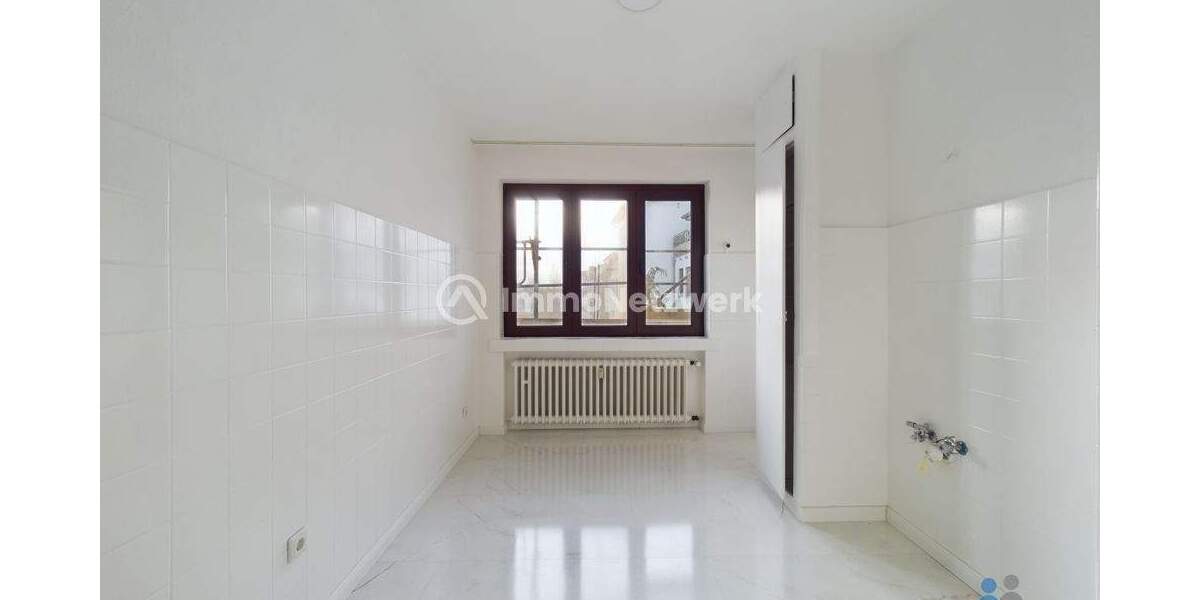 ***großzügige Altbauwohnung in toller Lage von Köln Lindenthal mit Balkon*** 4 zimmer