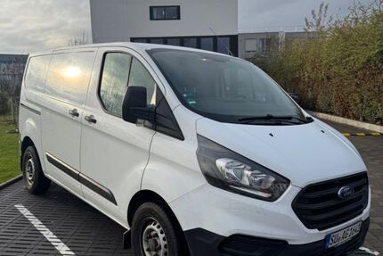 Ford Transit Custom 102.428 km 15.699 € Bonn 53117