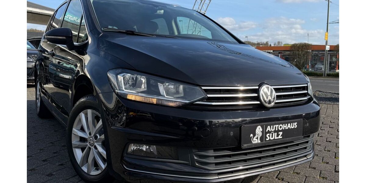 VW Touran 83.240 km 17.999 &euro; Lohmar 53797