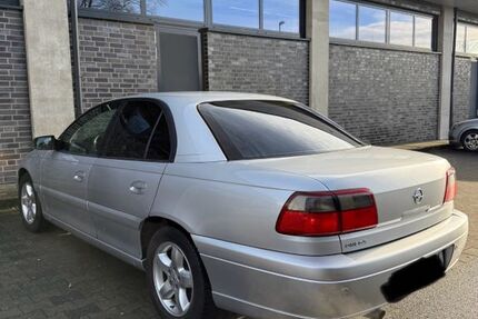 Opel Omega 94.100 km 3.790 &euro; Solingen 42655