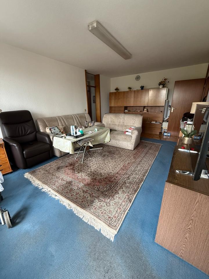 2,5 Zimmer Wohnung zentral gelegen in Refrath