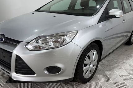 Ford Focus 176.331 km 2.999 &euro; Bonn - Dottendorf 53129