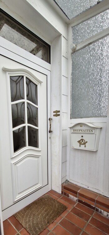 Doppelhaushälfte mit Garagenhof und kleinem Garten in Remscheid-Lennep zimmer