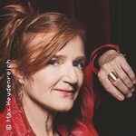 Nina Petri - Was ist Glück? - Eine literarische Glücks-Spuren-Suche