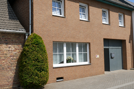 Haus Erftstadt - 5 Zimmer, 106 m&sup2;, 319.000&euro; | Angebot:27121318